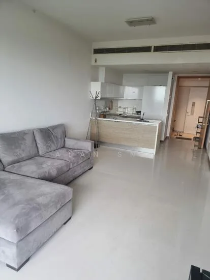 Marina Bay Residences image 1 of 8