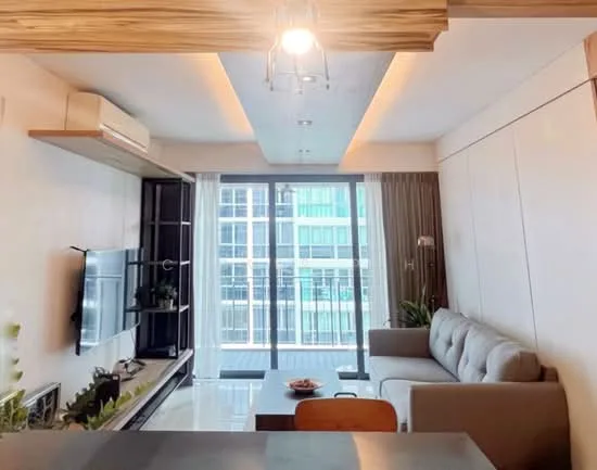Esparina Residences image 1 of 10