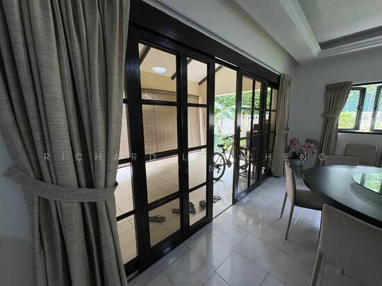 District 5 Corner Terrace Freehold Clementi Road for Sale photo 2
