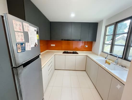 AZALEA PARK CONDOMINIUM photo 6