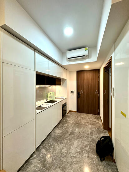 Fourth Avenue Residences photo 5