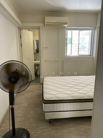 210 NEW UPPER CHANGI ROAD photo 3