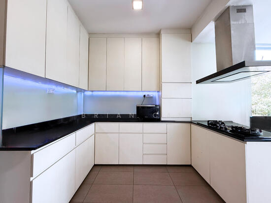 Thomson Grove photo 3