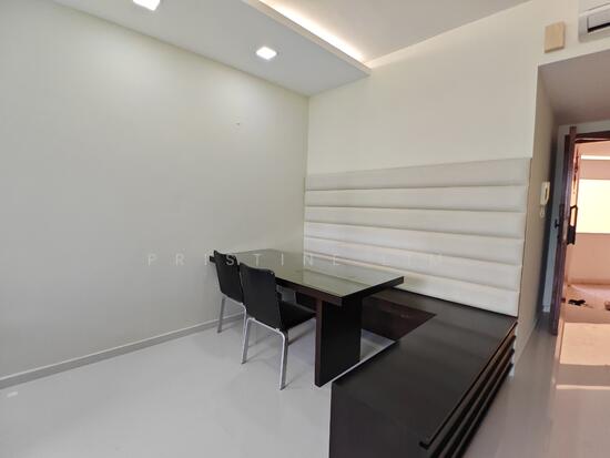 PARK GREEN photo 3