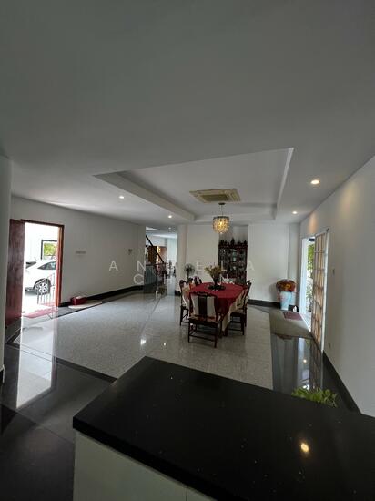 JALAN SENANDONG photo 2