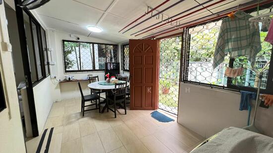 Yio Chu kang photo 2