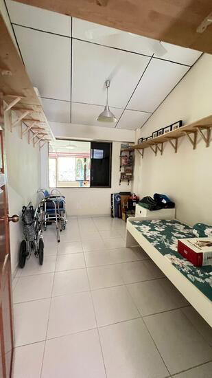 Yio Chu kang photo 4