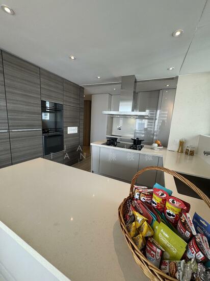 Ardmore Residence photo 5