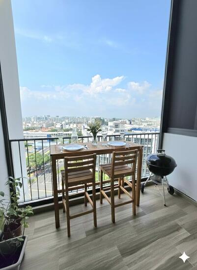 SIMS URBAN OASIS image 1 of 5