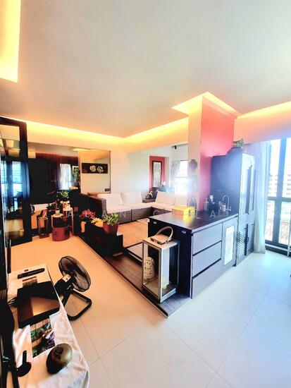 519C TAMPINES CENTRAL 8 image 1 of 10