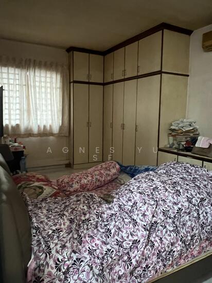 480 SEMBAWANG DRIVE photo 3