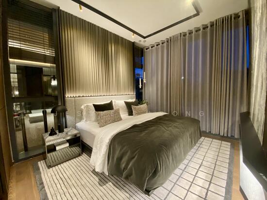 The Sen photo 5