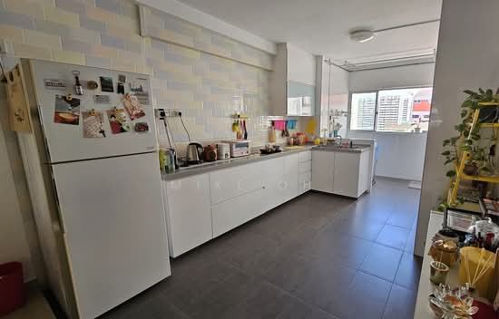108 POTONG PASIR AVENUE 1 photo 2