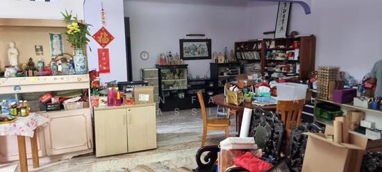 Jln Pari Burong photo 3