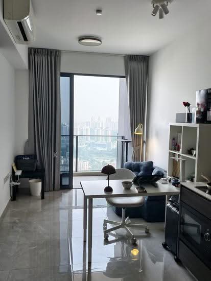 STIRLING RESIDENCES photo 2