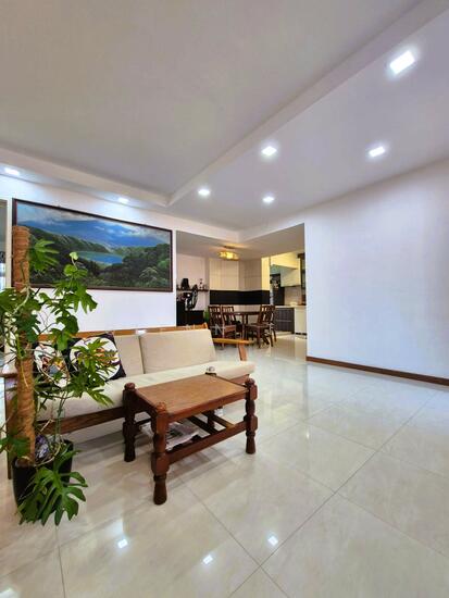 842G TAMPINES STREET 82