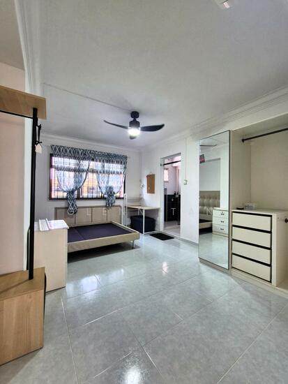 842G TAMPINES STREET 82 photo 3