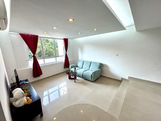 Escada View photo 6