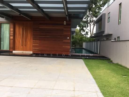 Lornie Road photo 2