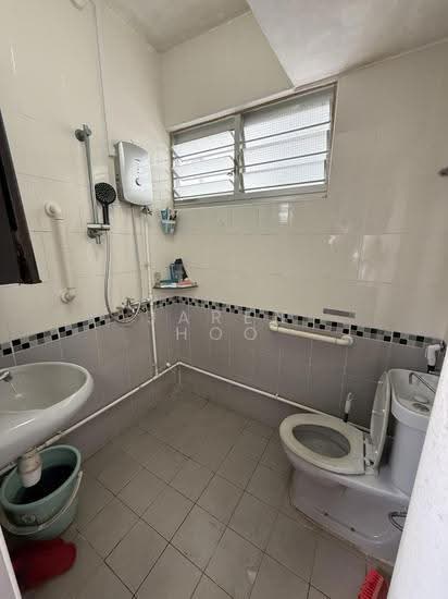 55 CHAI CHEE DRIVE photo 3