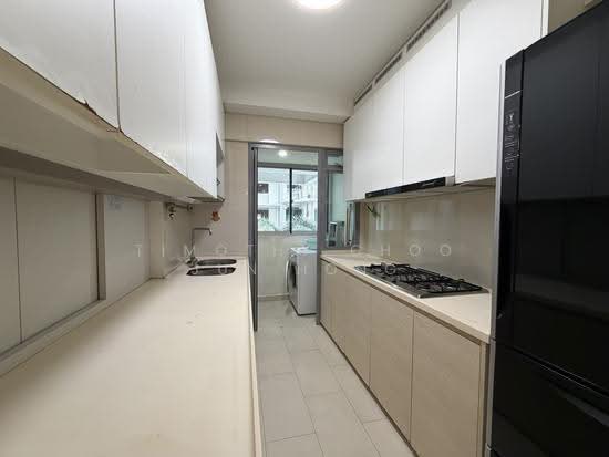 520B TAMPINES CENTRAL 8 photo 5