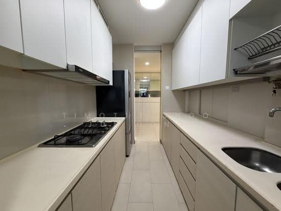 520B TAMPINES CENTRAL 8 photo 6