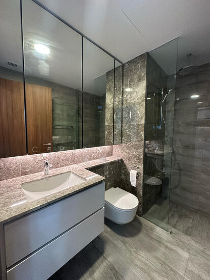 FOURTH AVENUE RESIDENCES photo 4