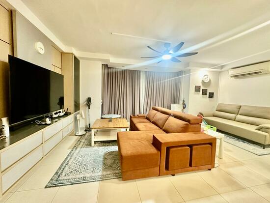 101A PUNGGOL FIELD image 1 of 5