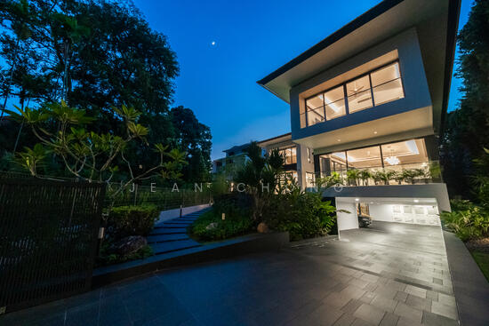 A Rare Masterpiece in Prestigious D10 GCB Enclave photo 2