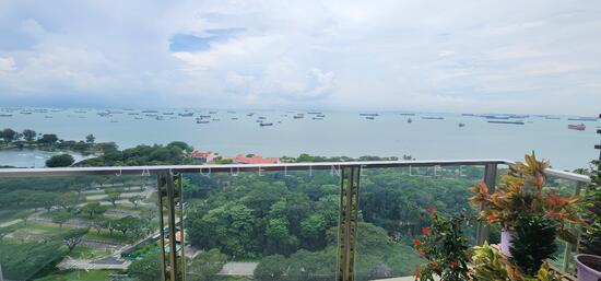 SEASIDE RESIDENCES photo 3