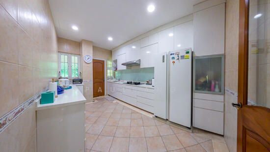 Chuan Drive photo 6