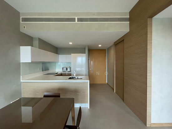 MARINA BAY RESIDENCES image 1 of 10