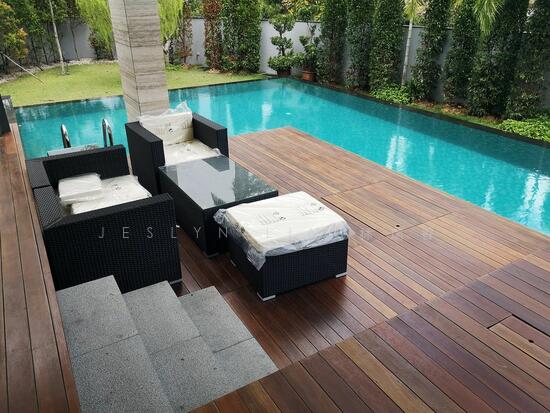 Modern Luxurious Bungalow at 182D Lornie Road photo 6