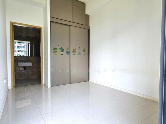 BOATHOUSE RESIDENCES photo 5