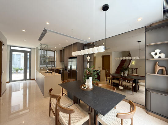 Greenwood Mews photo 2
