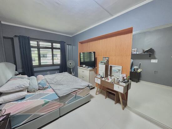 421 CANBERRA ROAD photo 5