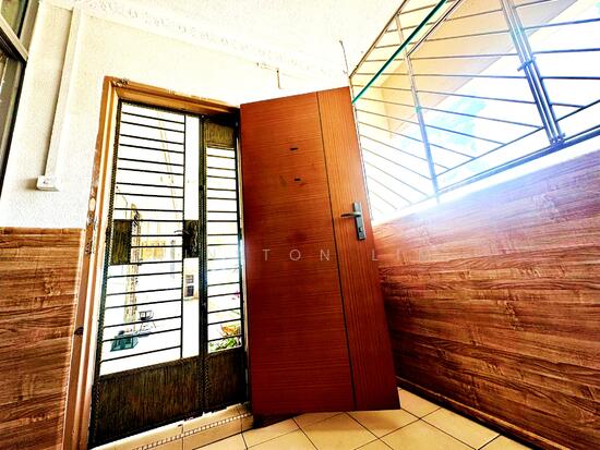140 BEDOK RESERVOIR ROAD photo 4