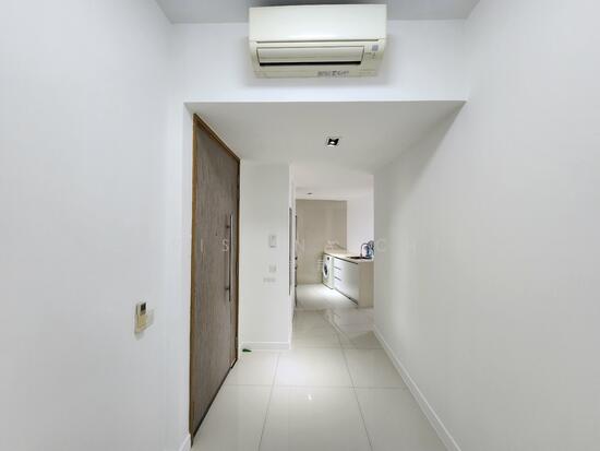 D'Leedon photo 5