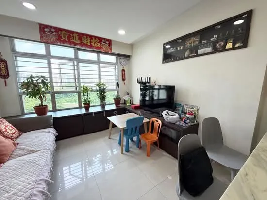 415B Fernvale Link image 1 of 10