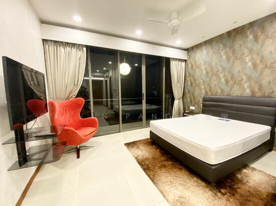 Avant Residences image 1 of 6