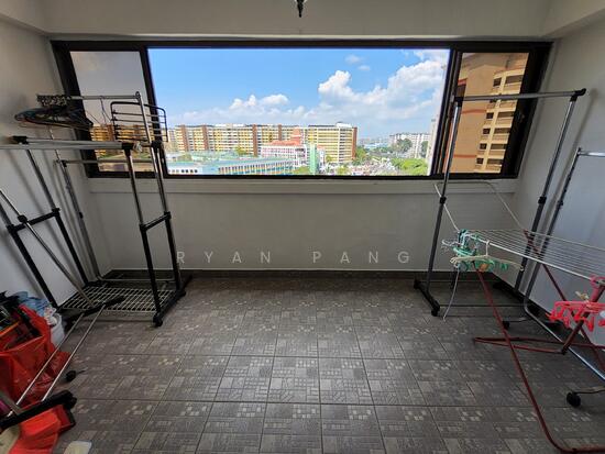 298 TAMPINES STREET 22 photo 4