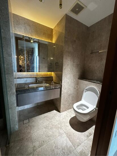MARINA ONE RESIDENCES photo 3