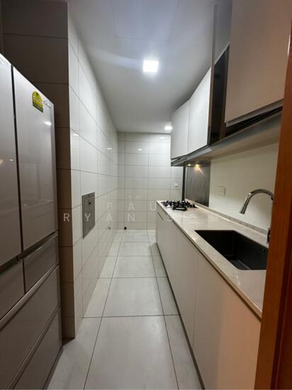 MARINA ONE RESIDENCES photo 4