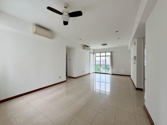 Riverdale Residence photo 2
