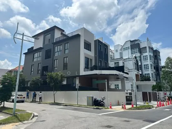 Lorong G Telok Kurau image 1 of 10