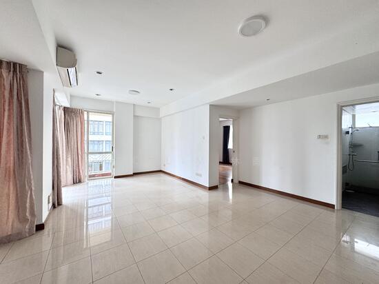 Riverdale Residence photo 2