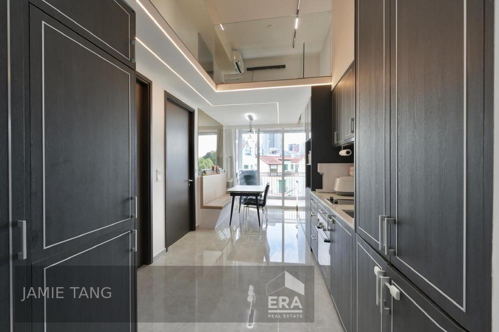 Mayfair Gardens photo 2