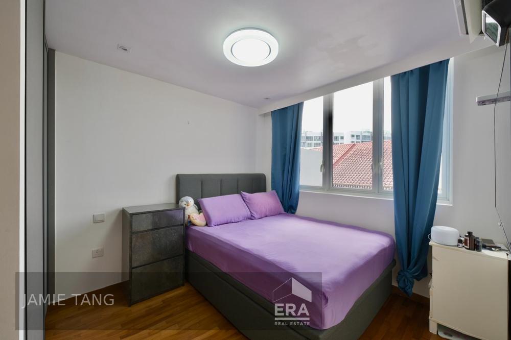 Mayfair Gardens photo 5