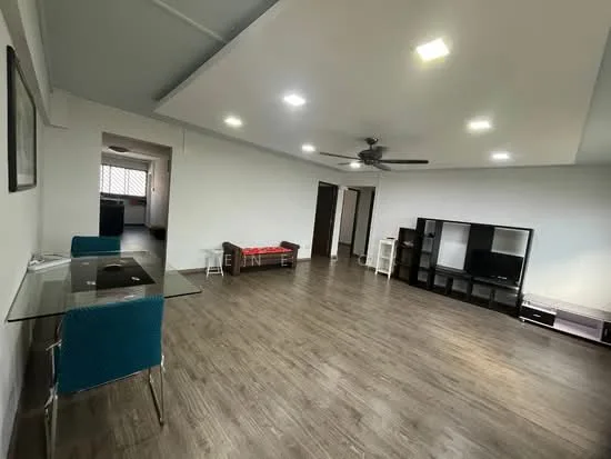 403 Yishun Avenue 6 image 1 of 10