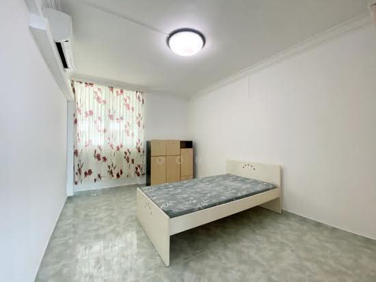 231 SERANGOON AVENUE 3 photo 4